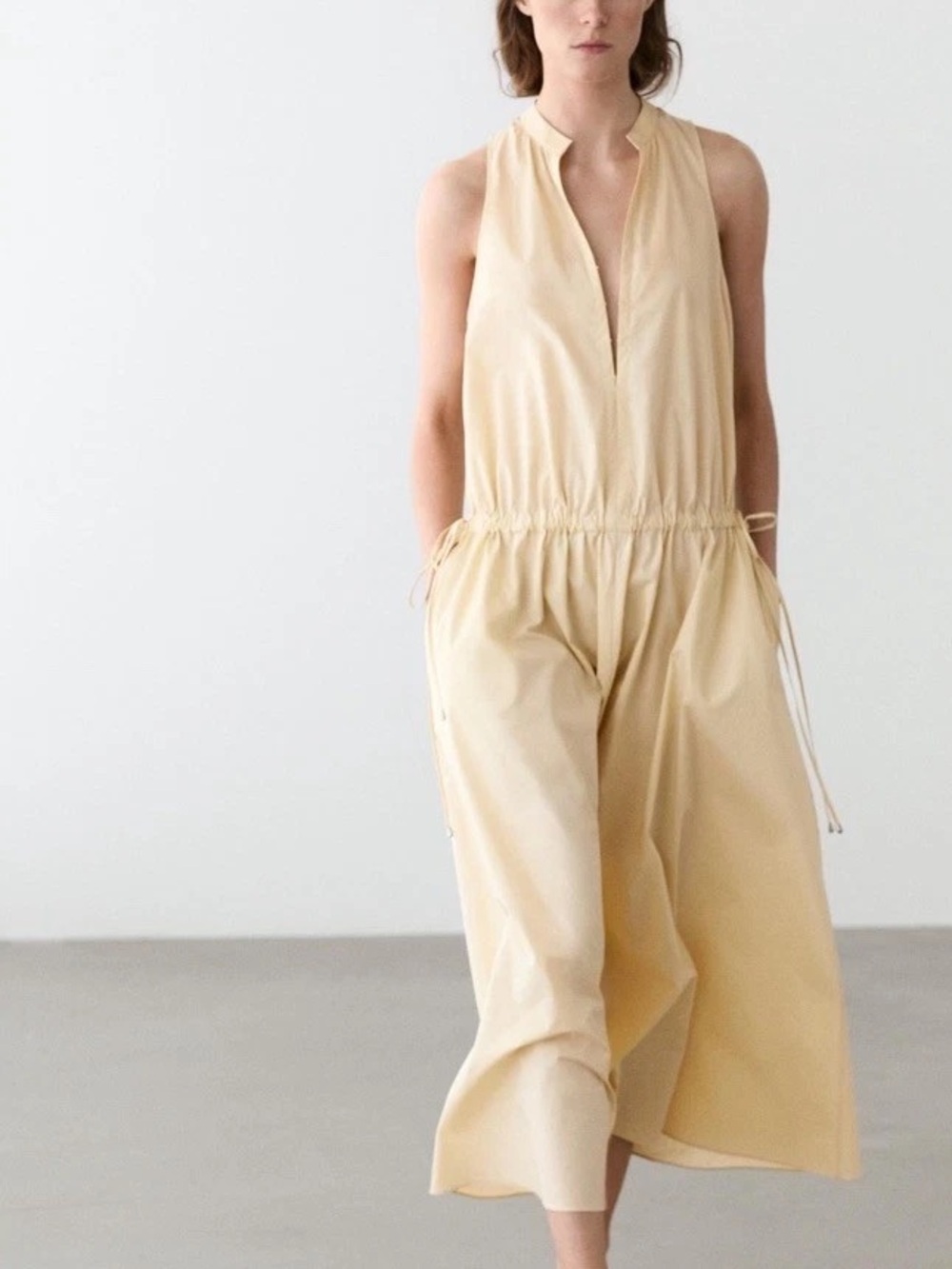 Massimo Dutti NWOT Light Yellow Sleeveless Maxi Dress with Elastic Waist